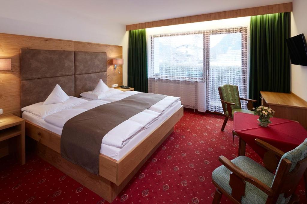 Pension Hohenrainer Reutte Exterior photo